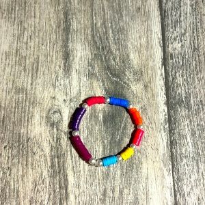 Multi color bracelet! With gray and white pearls! Hand made with love!💕